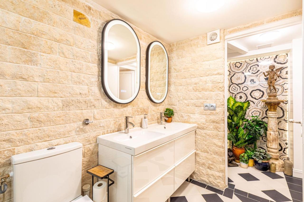 Modern Apartement Grand Paris, Tv Salon, Sharing Garden, Villa Des Ammonites Meudon Luaran gambar
