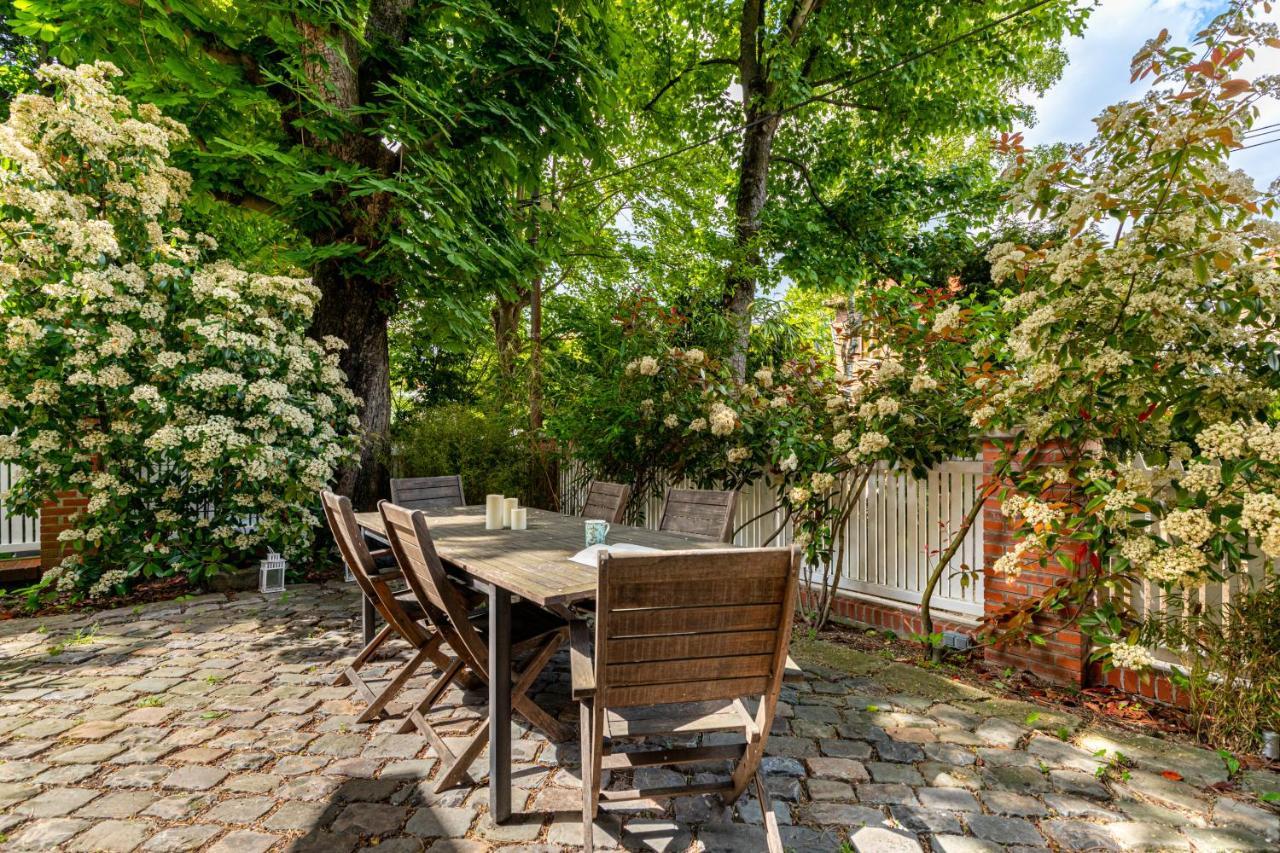 Modern Apartement Grand Paris, Tv Salon, Sharing Garden, Villa Des Ammonites Meudon Luaran gambar