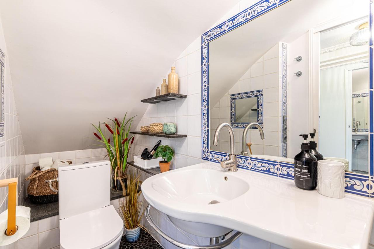 Modern Apartement Grand Paris, Tv Salon, Sharing Garden, Villa Des Ammonites Meudon Luaran gambar